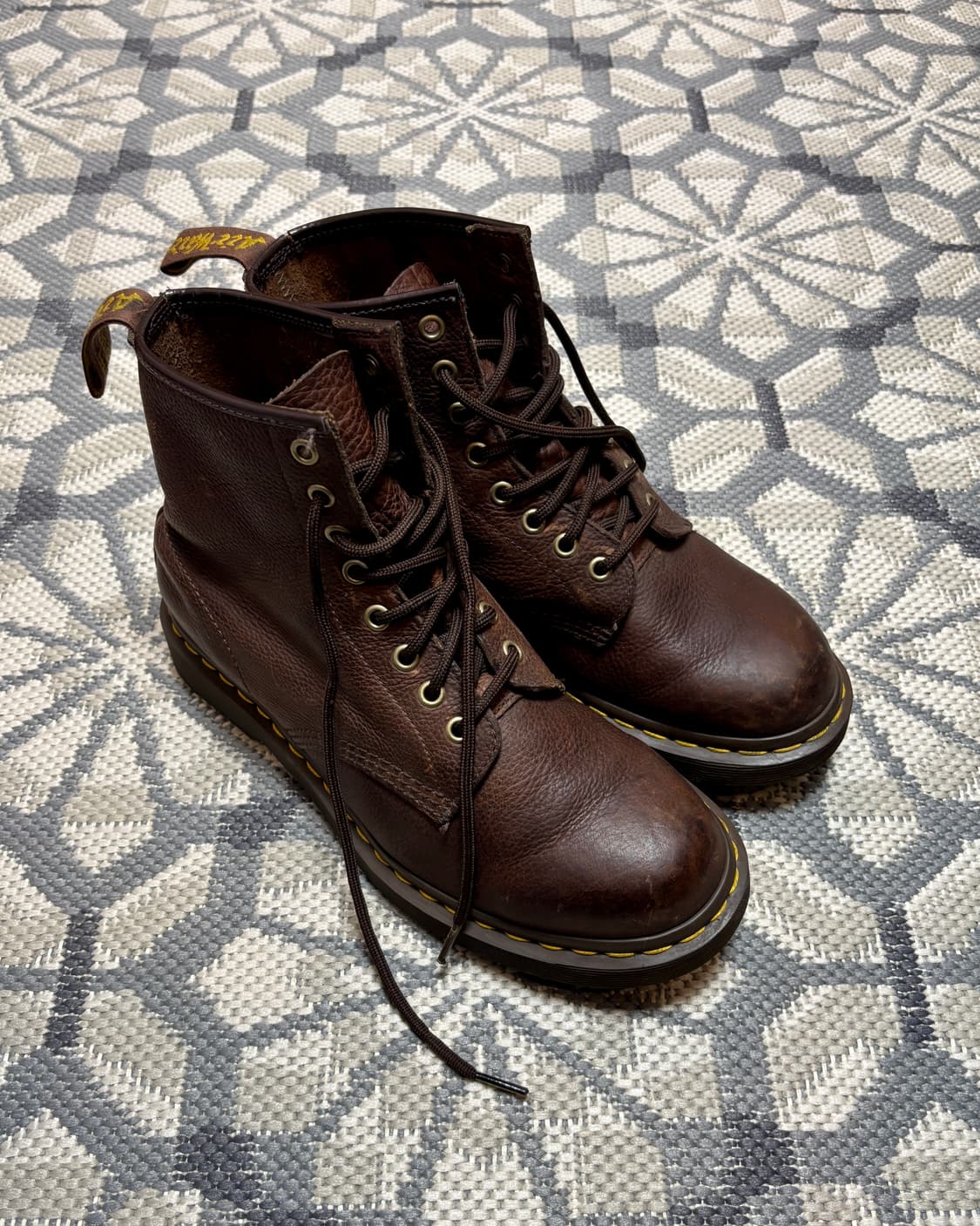 (260) 닥터마틴 1460 8홀 부츠 그리즐리 상품이미지1