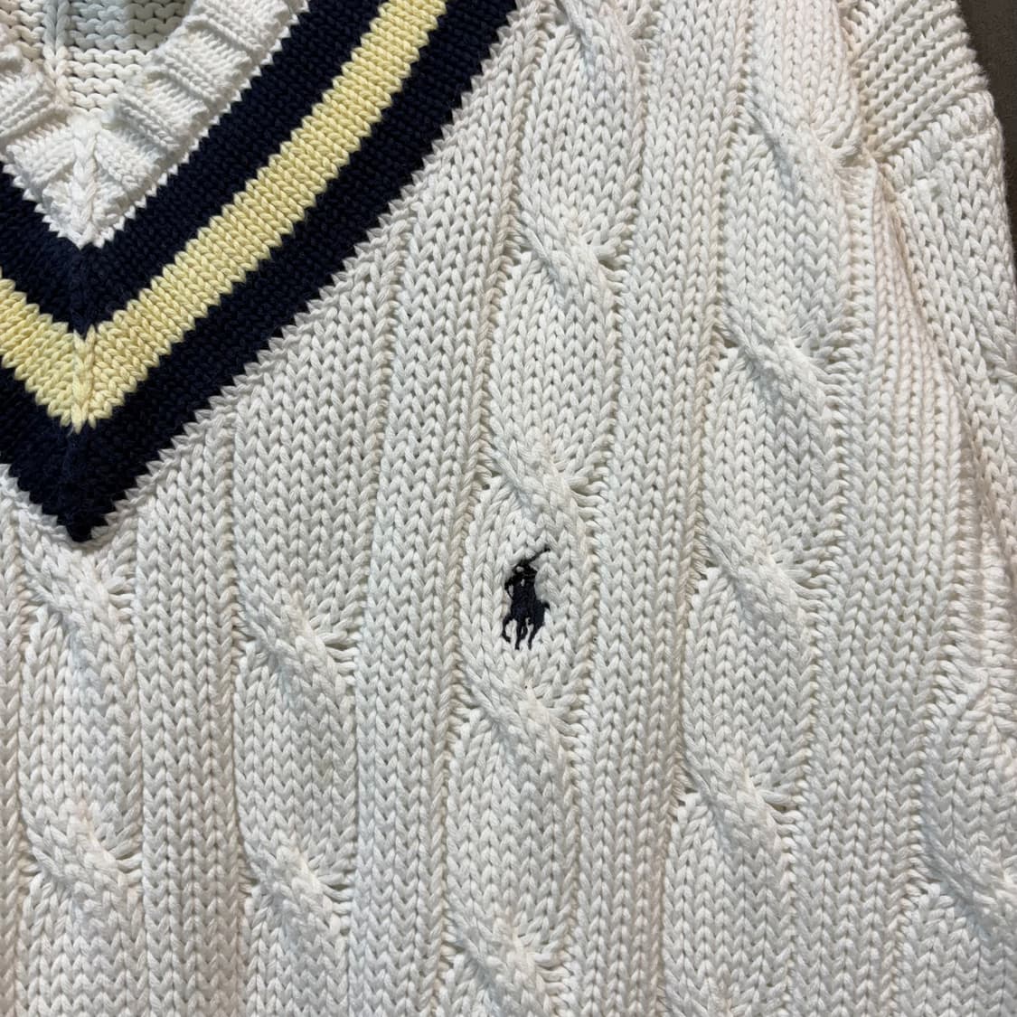 [L] POLO 폴로 랄프로렌 브이넥 꽈베기 니트 상품이미지2