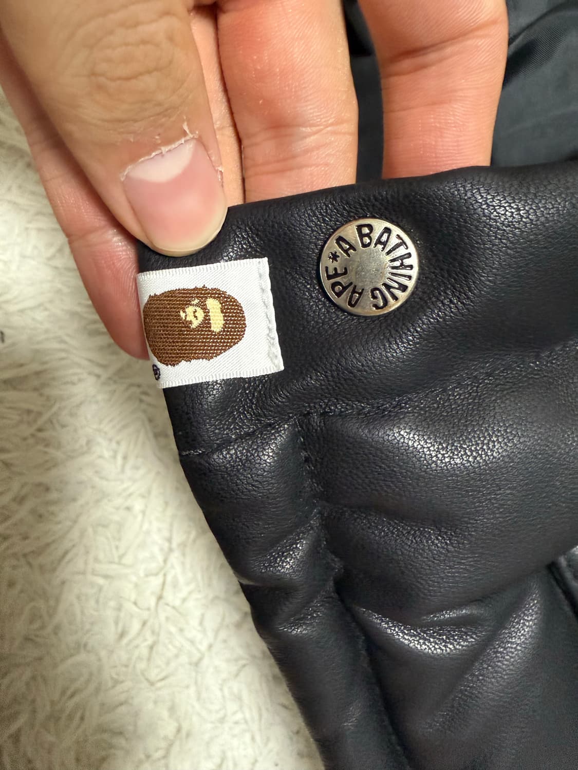 (XXL,2XL)BAPE 베이프 24fw 레더 다운 자켓 패딩 상품이미지5