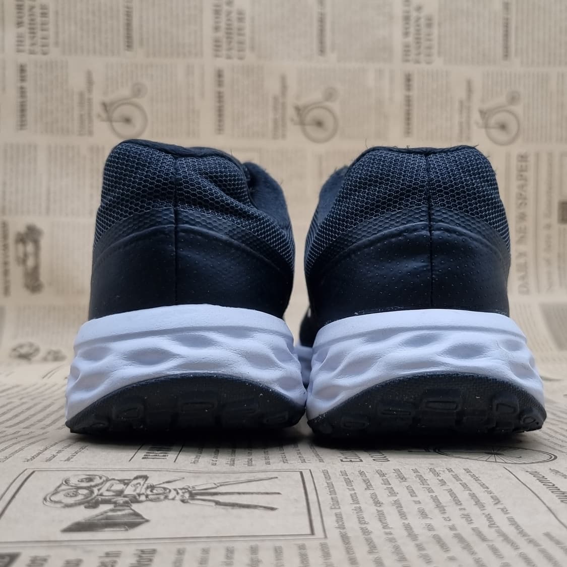 나이키 레볼루션6 여성운동화240 상품이미지4