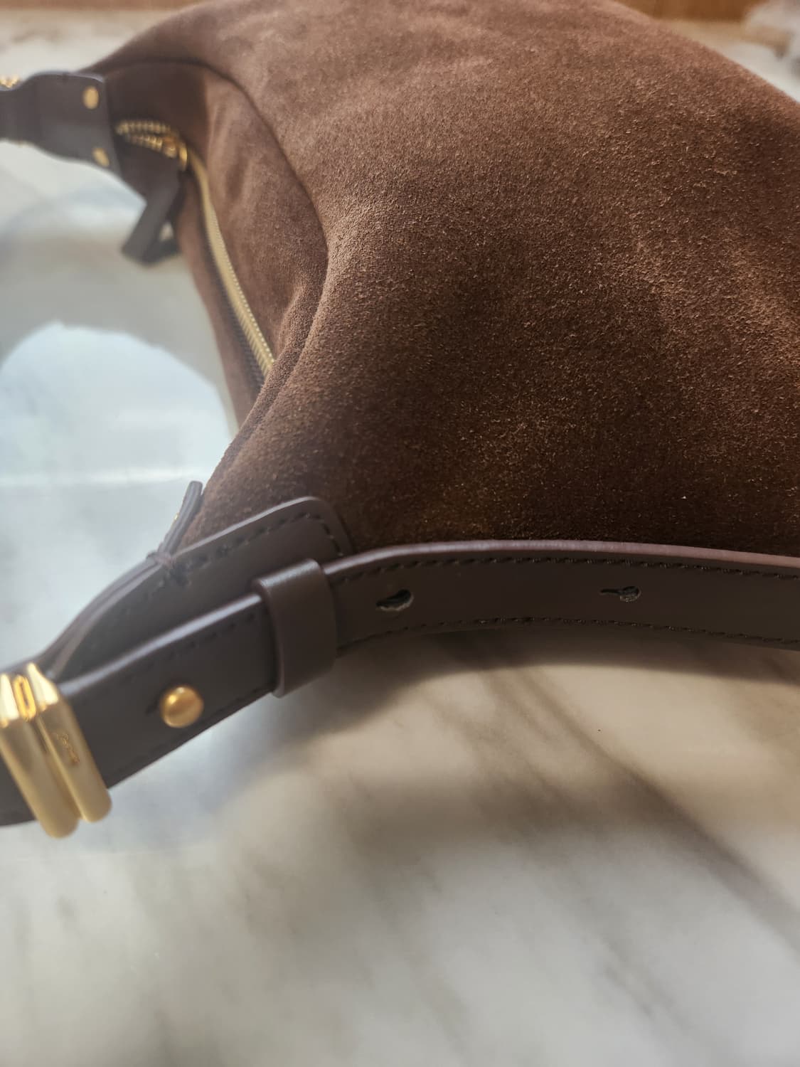 드메리엘 베네타 호보백 스몰 스웨이드 상품이미지3