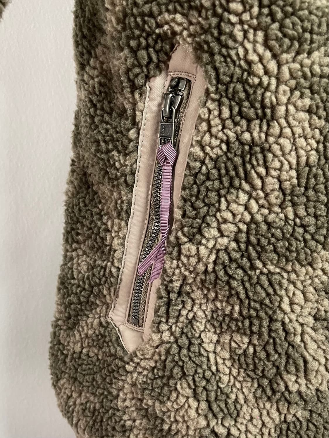 파타고니아 우먼스 쉐르파 후리스 자켓 (on.455) 상품이미지5