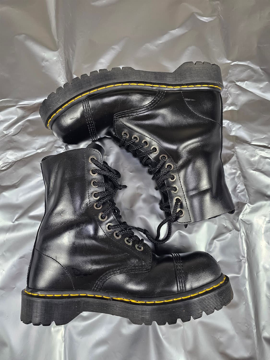 닥터마틴스틸토10홀 상품이미지1