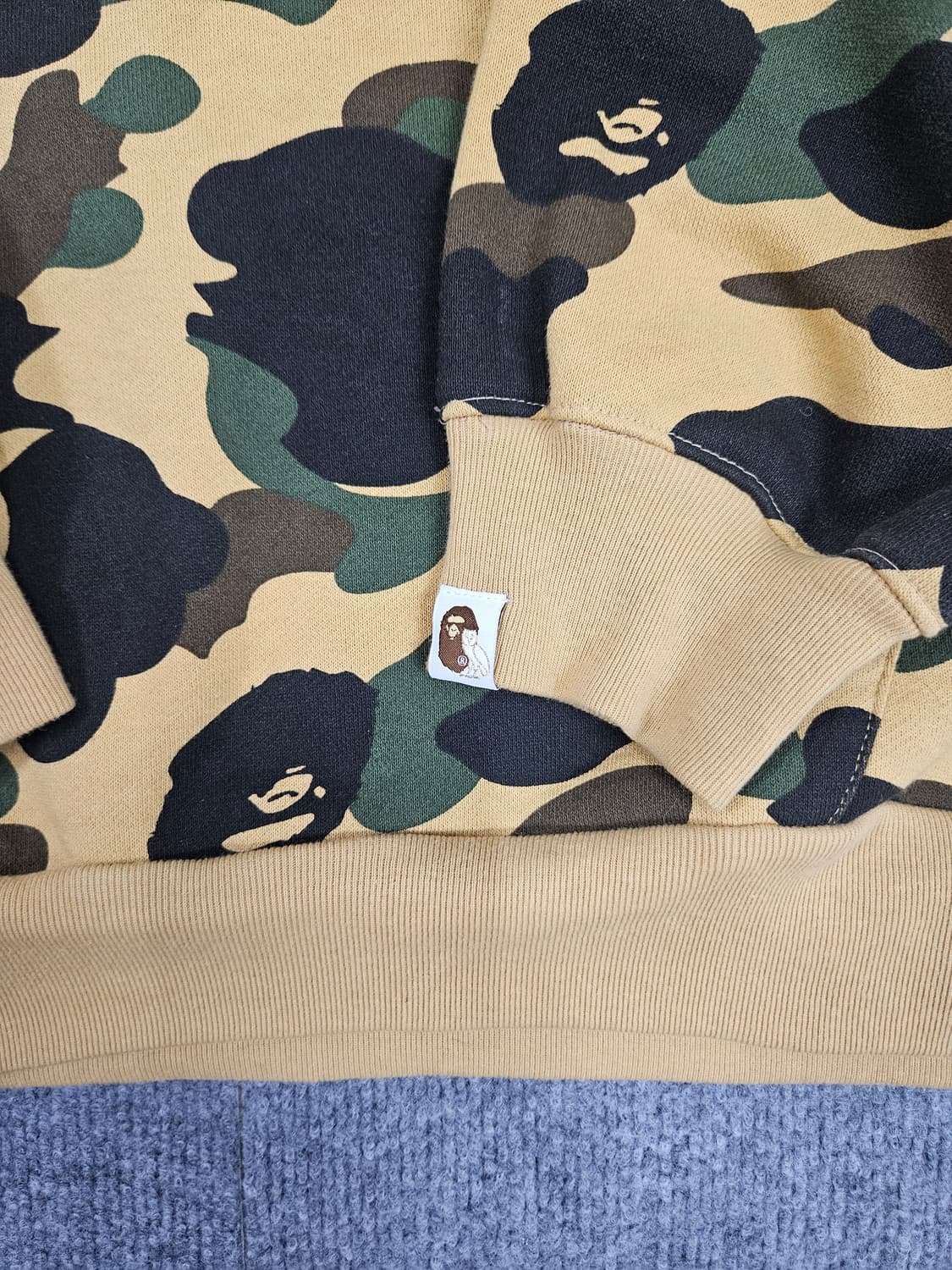 BAPE x OVO 1st 카모 풀오버 후드티 옐로우(급처) 상품이미지4