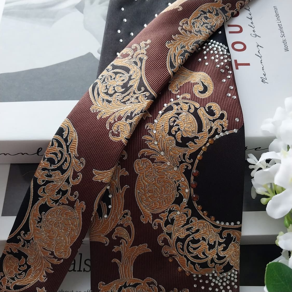 피에르 발망 실크 블랙 오너먼트 큐빅 넥타이 9.5cm A등급 K1578 상품이미지4