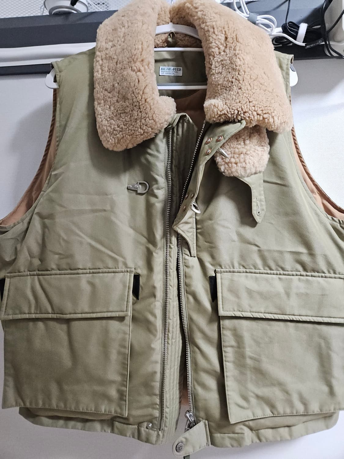 비헤비어 duck down mil vest (Olive) 상품이미지3