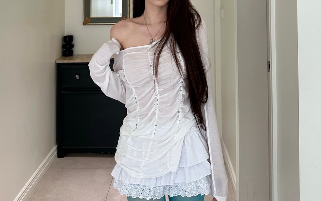 뉴얼린Twinkle Shirrign See-Through Top아이보리 상품이미지2