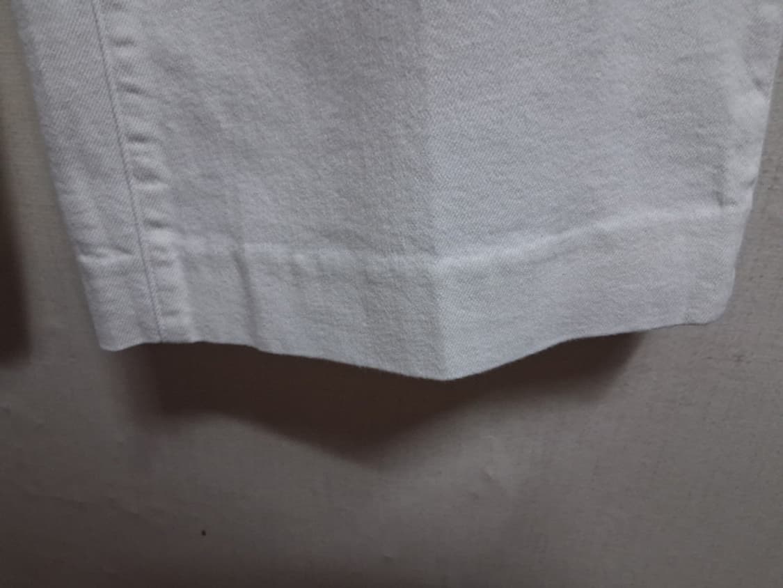 유니클로 아이보리 데님와이드팬츠 27에서28 새거컨디션
일본판 중고수입  상품이미지5