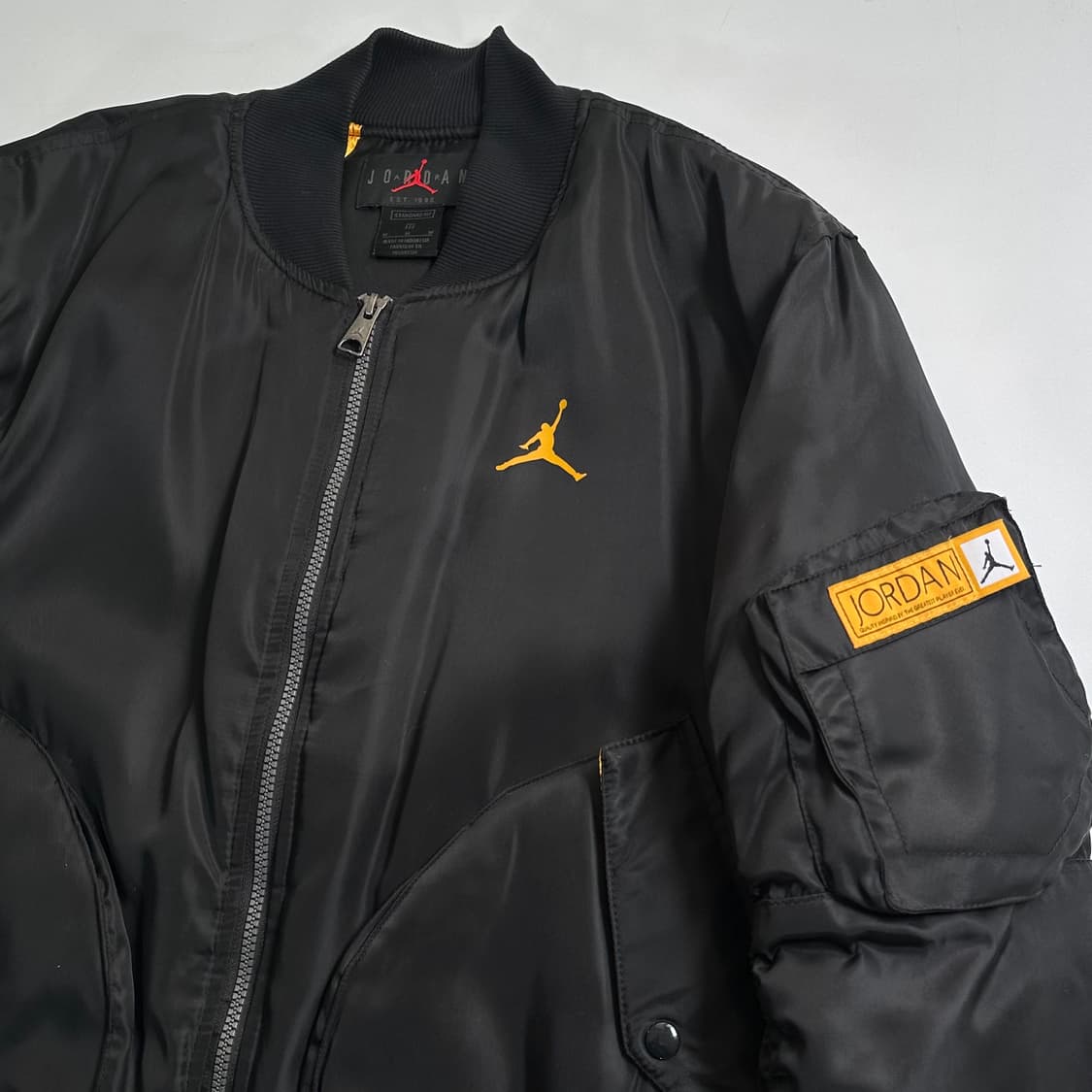 나이키 조던 봄버 자켓 상품이미지3