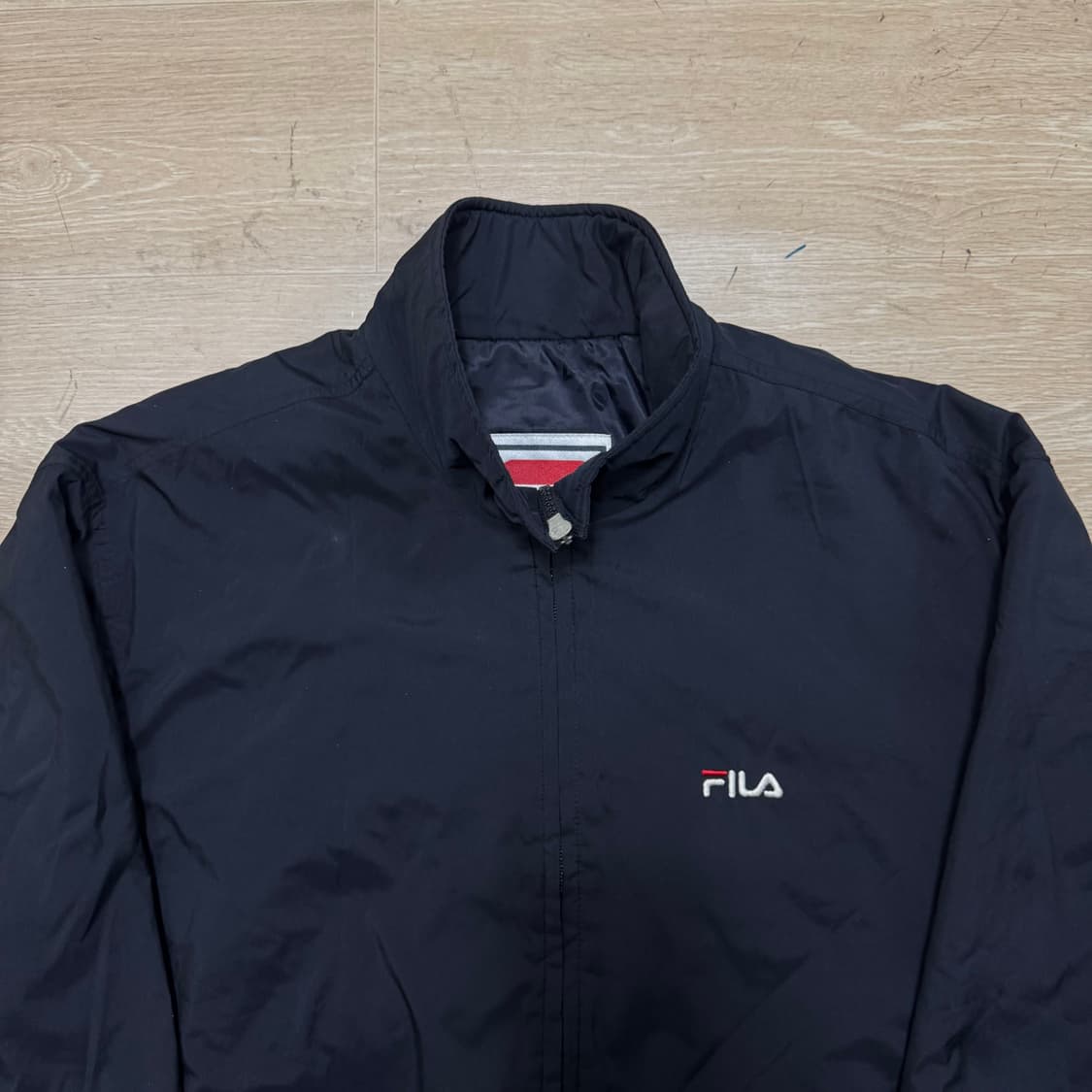 휠라 올드스쿨 바람막이 자켓 상품이미지2