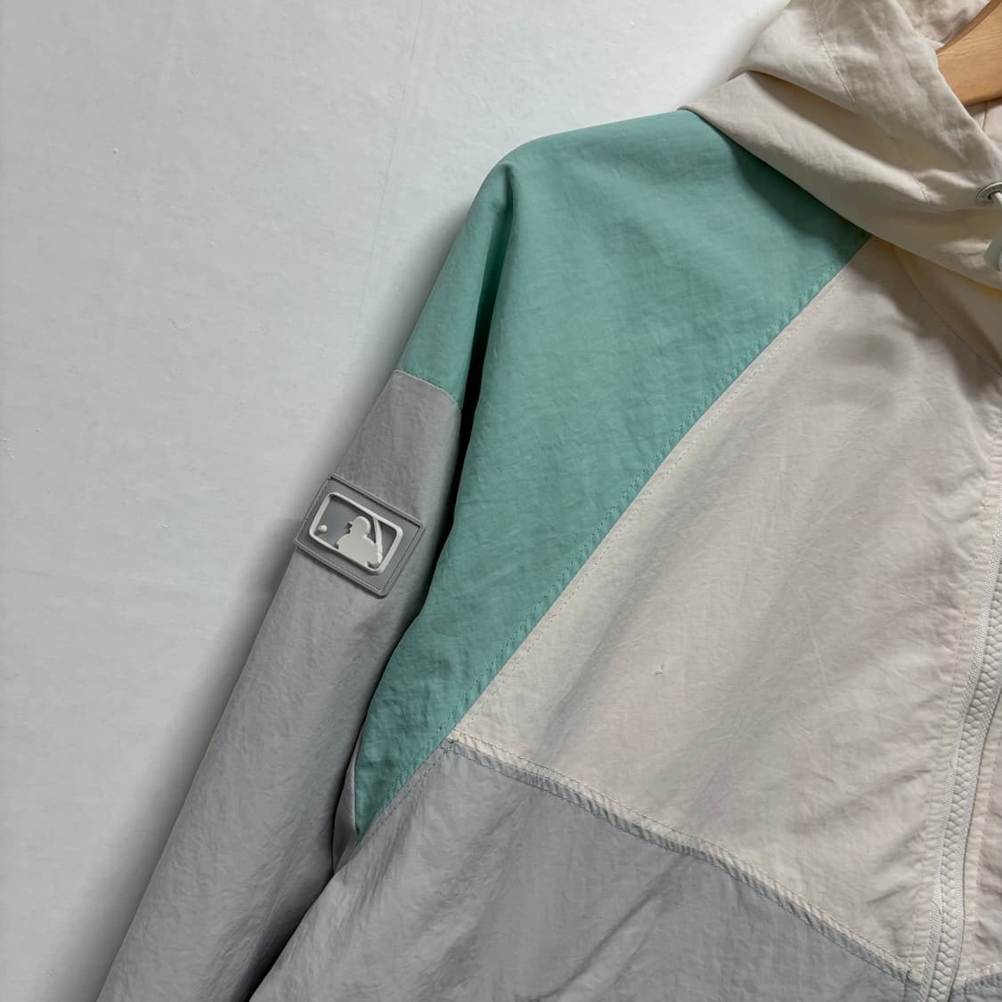 MLB 뉴욕양키스 후디 바람막이 상품이미지3