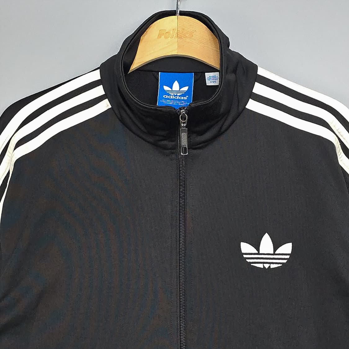 아디다스(adidas) 트랙탑 블랙 삼선 95 상품이미지2