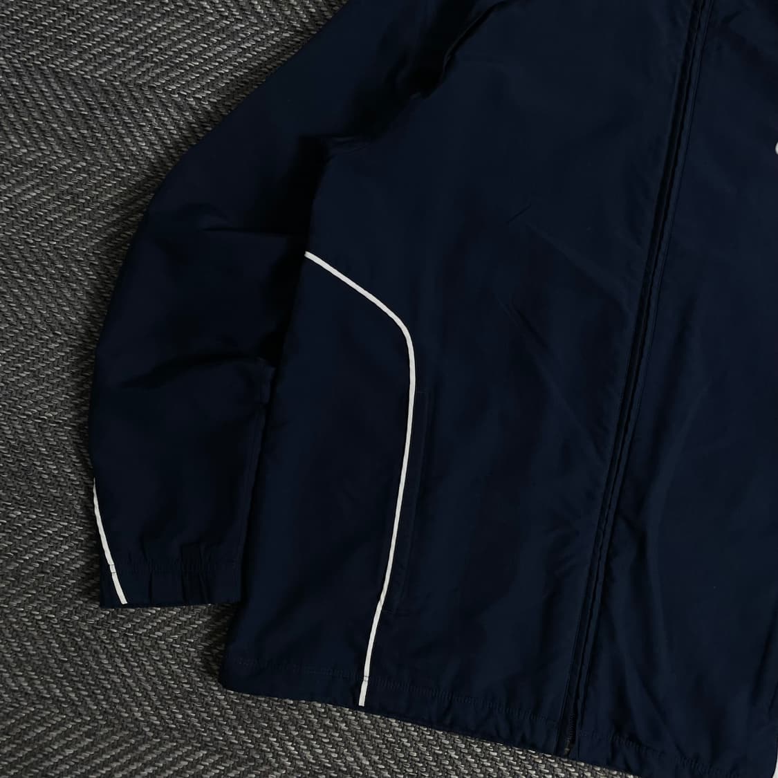 나이키 드라이핏 블랙 올드스쿨 바람막이o 3225 상품이미지3