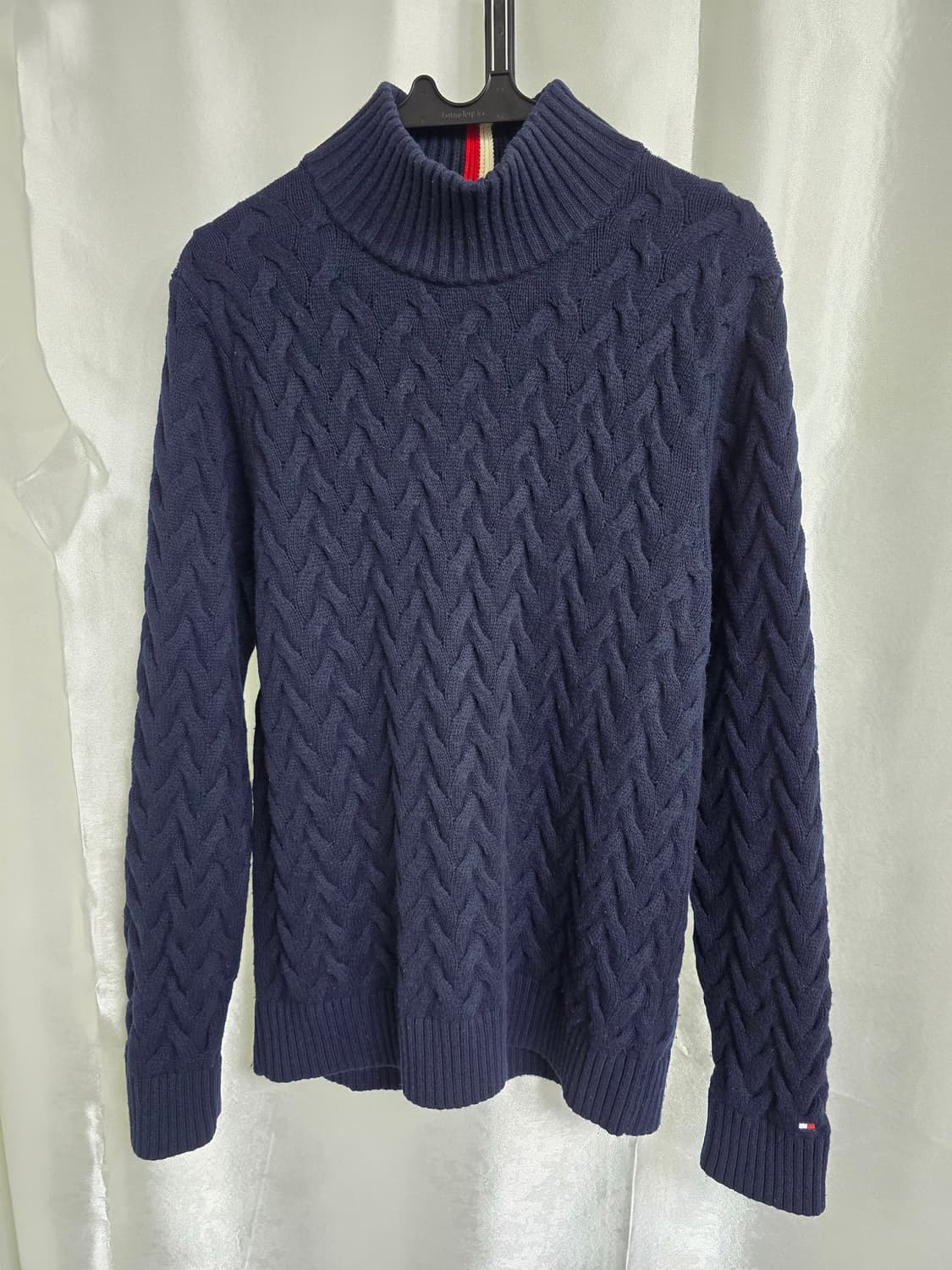 타미힐피거 네이비 케이블 니트 (1642) 상품이미지1