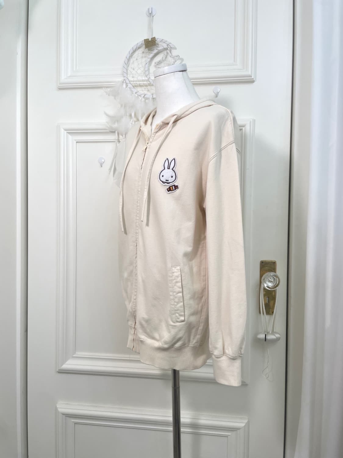 MIFFY cream patch print point hoodie-zip 상품이미지2