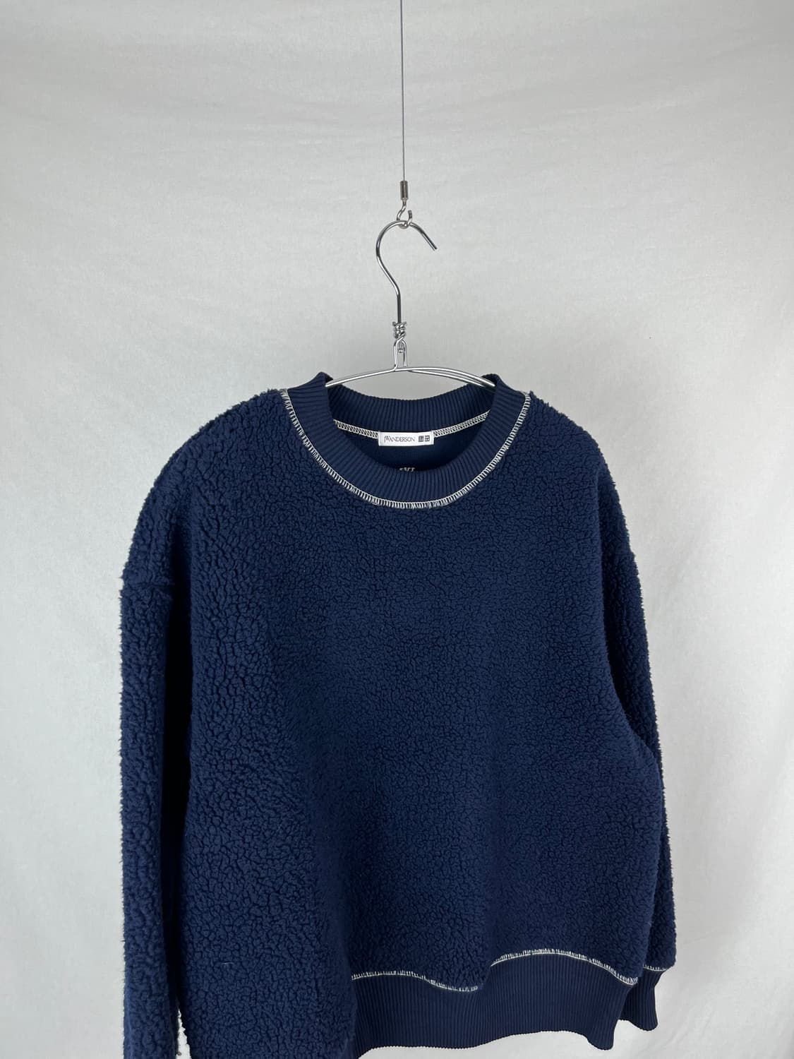 JWA X Uniqulo 플리스 맨투맨 상품이미지2