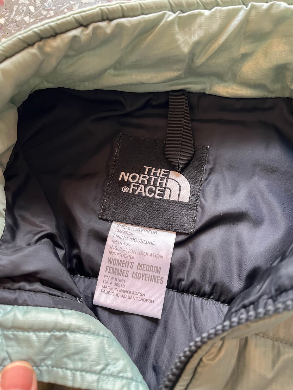 노스페이스 센터로고 세이지그린 경량패딩 상품이미지7