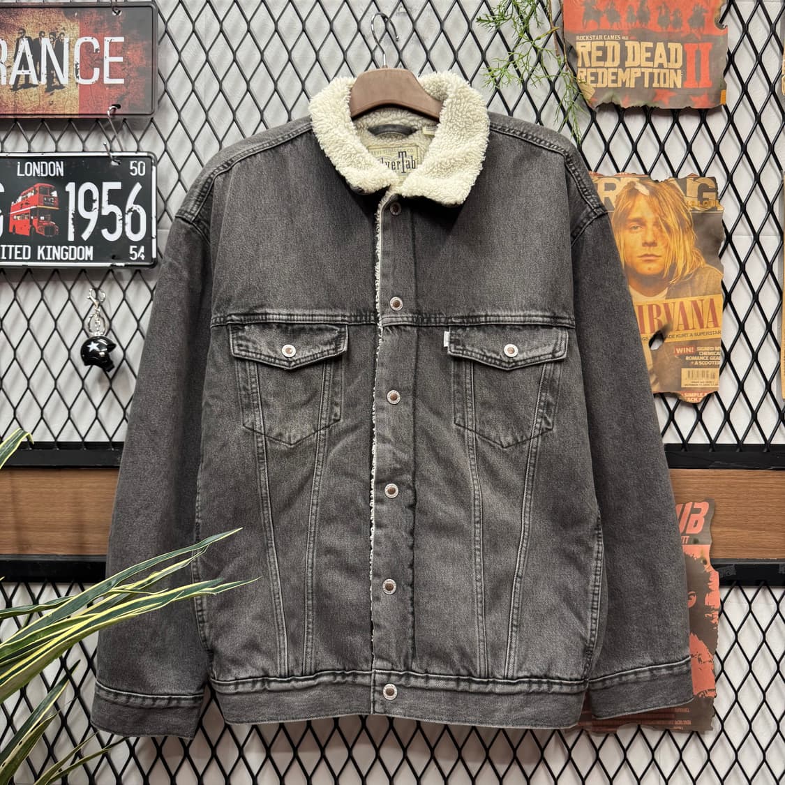 리바이스 타입 3 실버탭 쉐르파 흑청 데님 트러커 자켓 상품이미지1