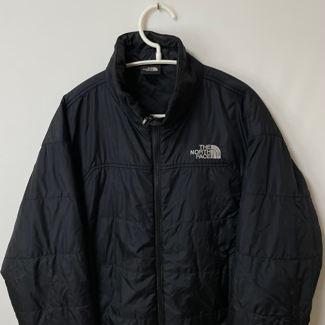 [ S ] 노스페이스 로고 다운 경량패딩 상품이미지2