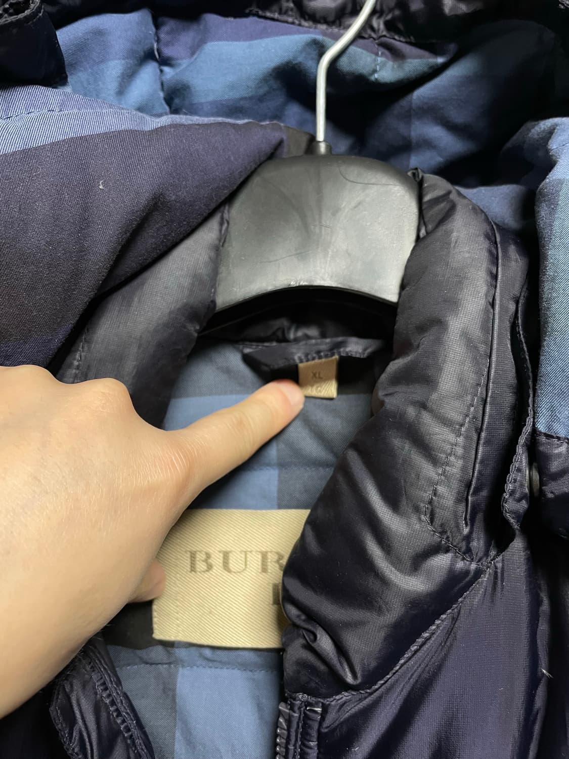 [XL사이즈] 버버리 경량 구스다운 패딩 자켓 네이비 상품이미지6