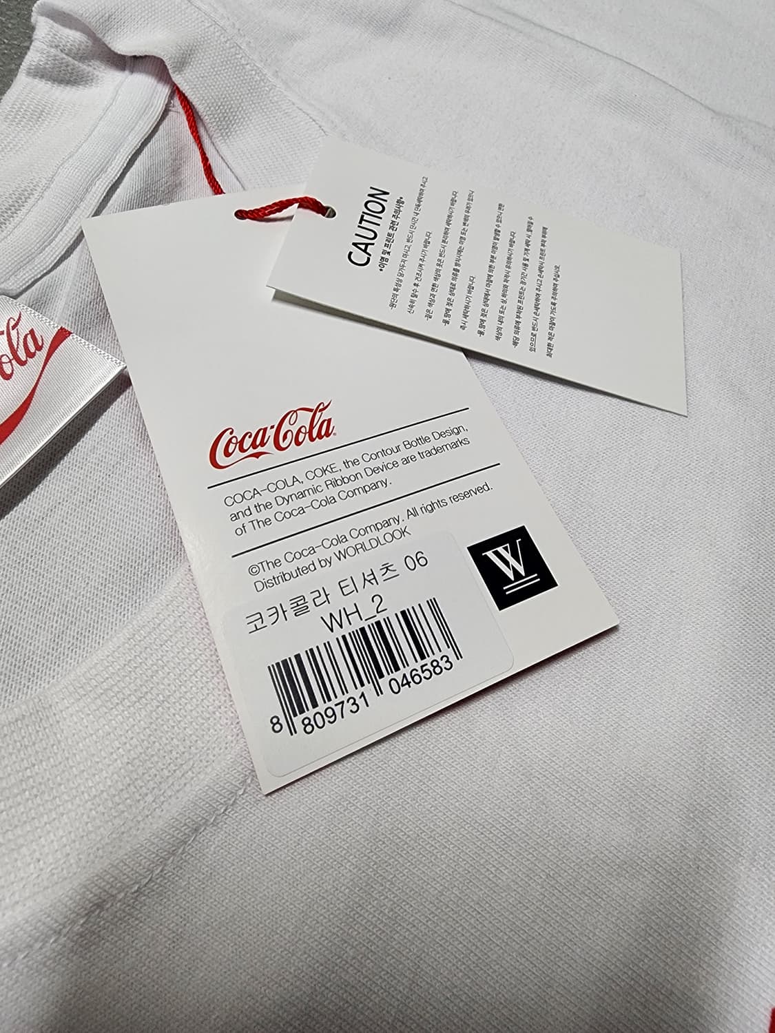 미사용 코카콜라 폴라베어 프린팅 오버핏 반팔티셔츠 상품이미지5