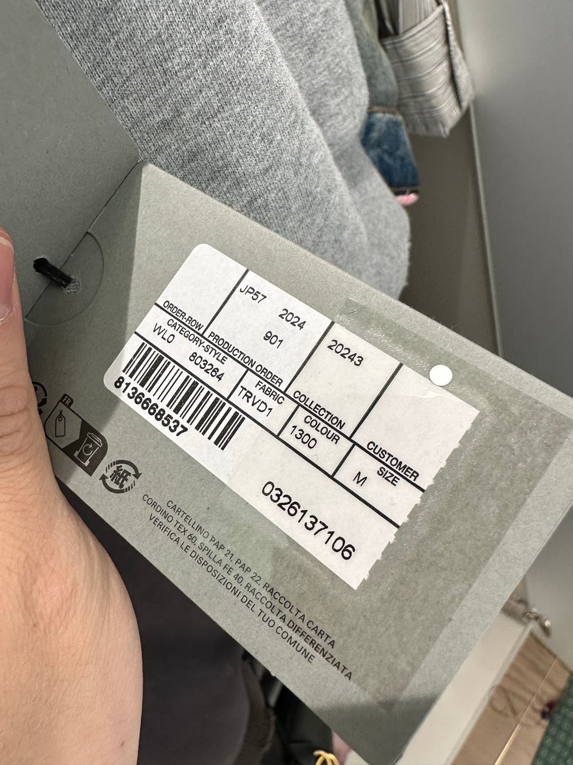 발렌시아가 플래닛 후드 집업 m 사이즈 상품이미지3