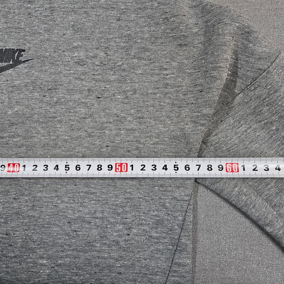 여성 L) 나이키 테크팩 브이넥 맨투맨 티셔츠 그레이 상품이미지5