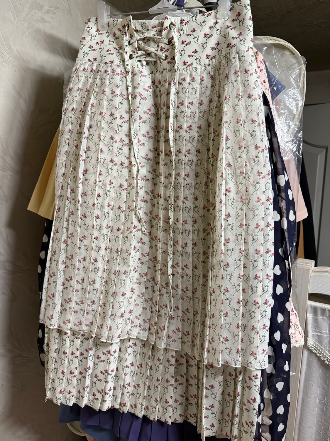 lmml studio 셋업(블라우스,치마) 새 상품 상품이미지2