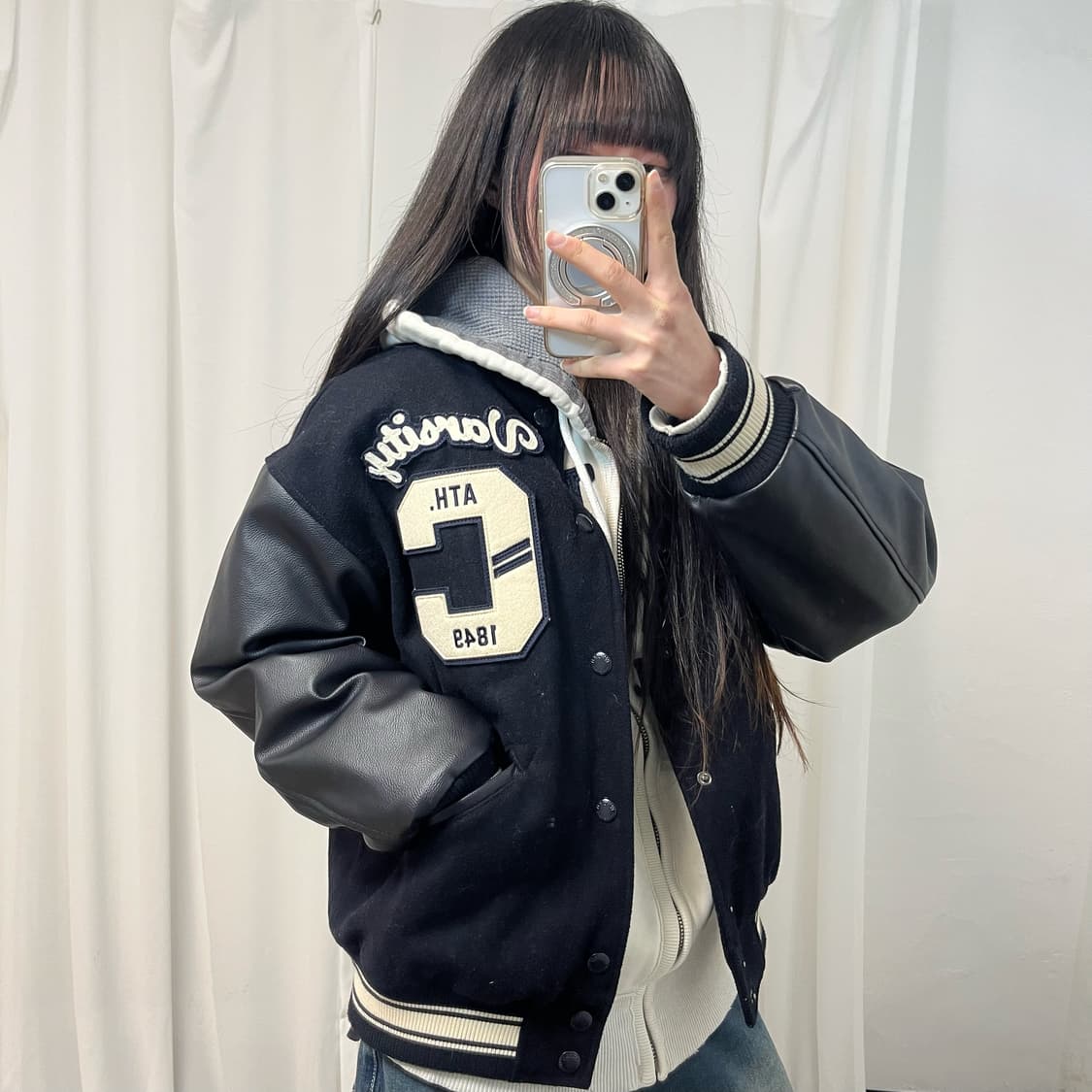 WHO.A.U Varsity Jacket 상품이미지2