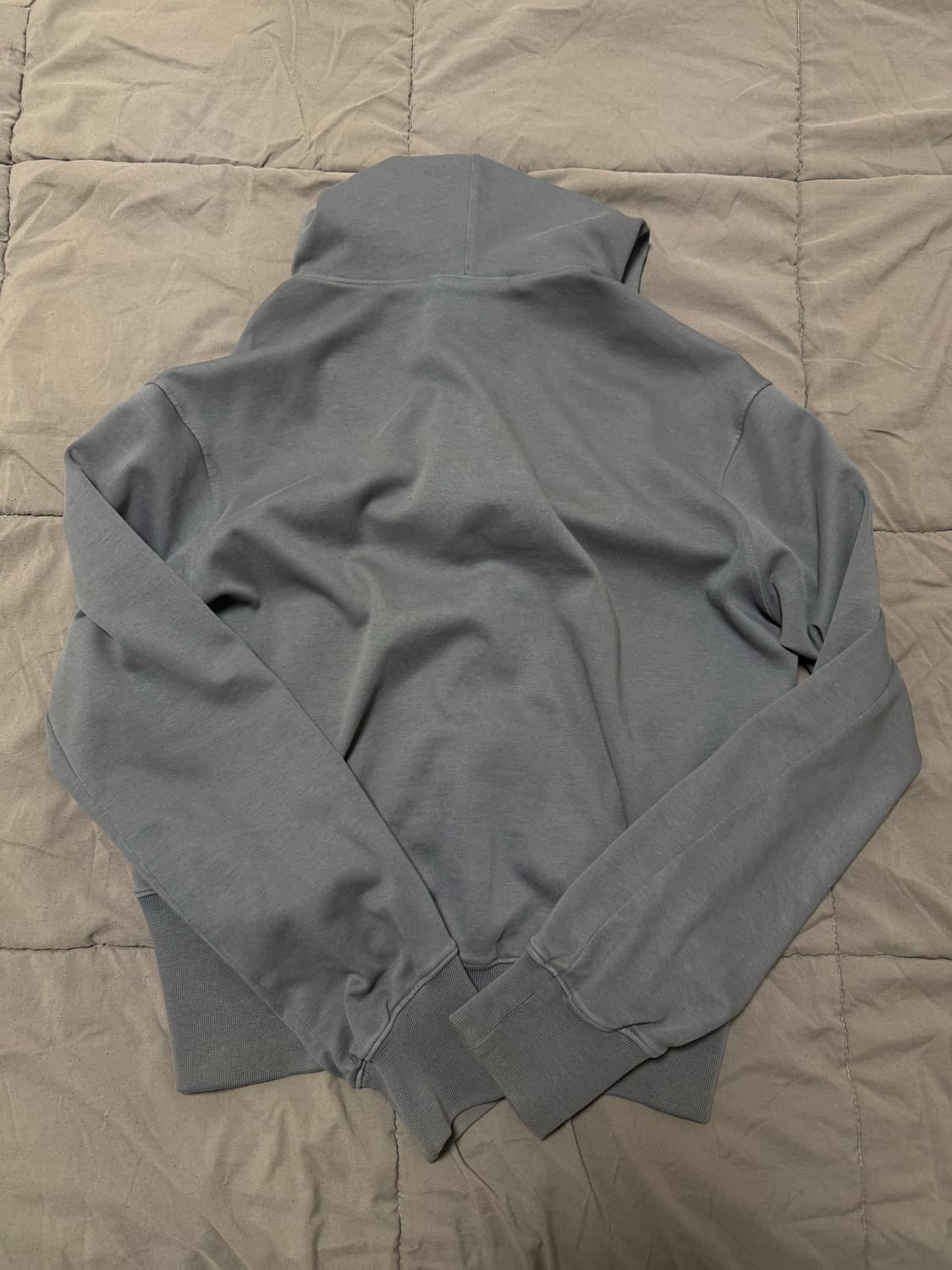 EE 누마레 후드집업 차콜 m사이즈 팝니다 상품이미지5