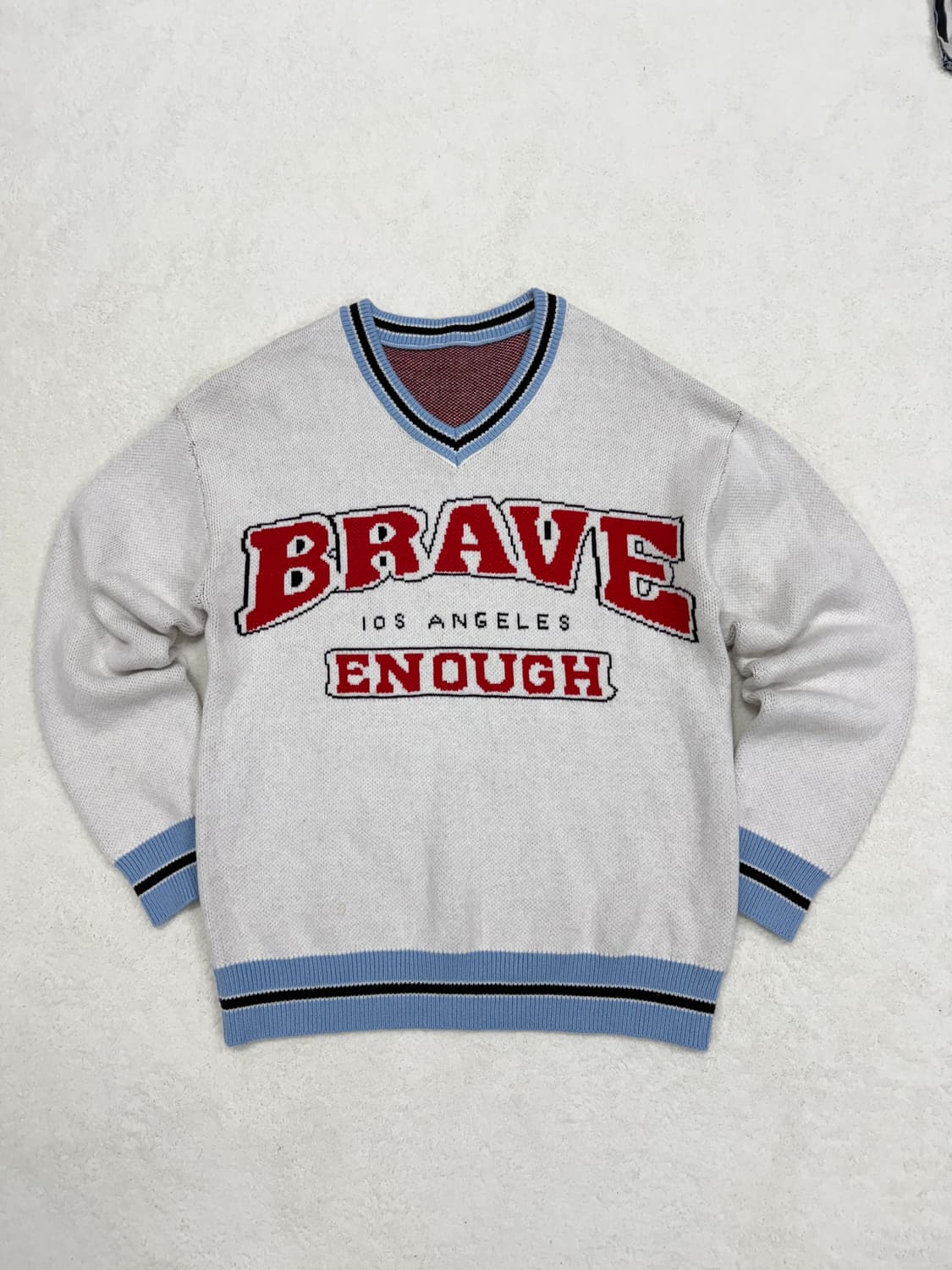 브이넥 니트 (L) 상품이미지1