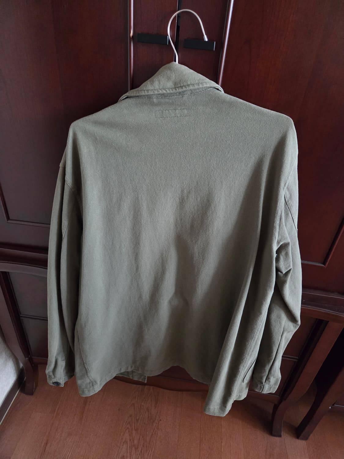 유니클로 L사이즈 카키색 프렌치 워크 자켓 상품이미지4