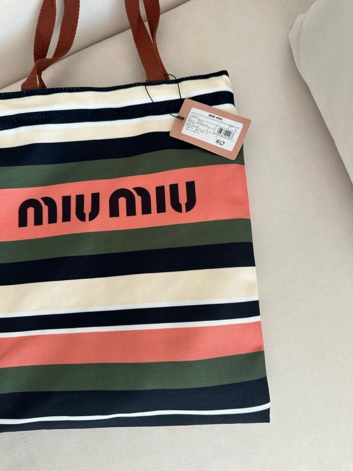 미우미우 뷰티 스트라이프 에코백 기프트백 핑크 상품이미지5