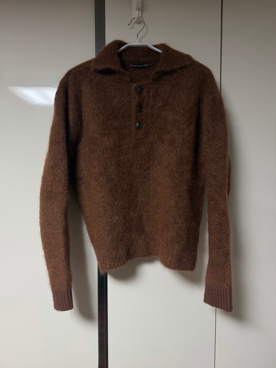 앤더슨벨 모헤어 폴로 니트 상품이미지1