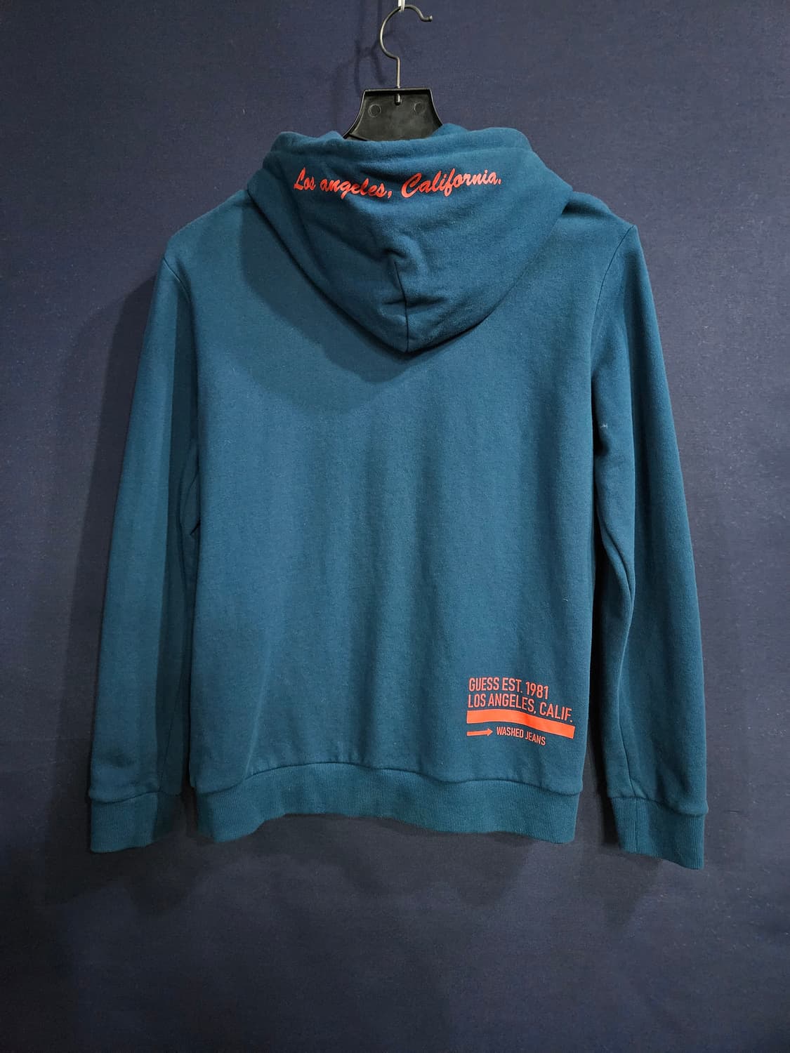 게스 다크블루 남성 오버핏 100 포켓 후드티  상품이미지2