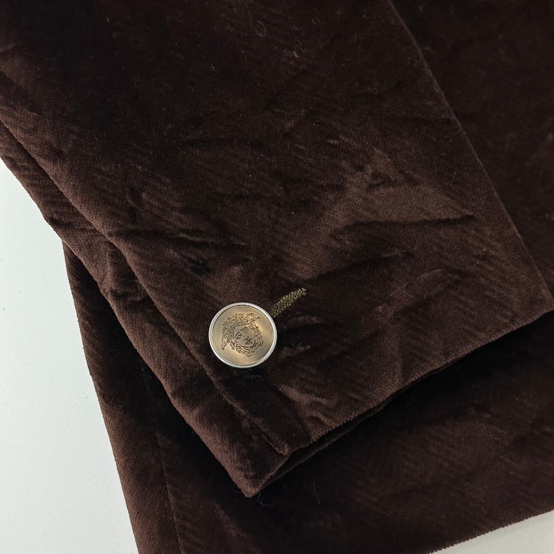 베르사체 벨벳 헤링본 메두사 버튼 자켓 상품이미지6