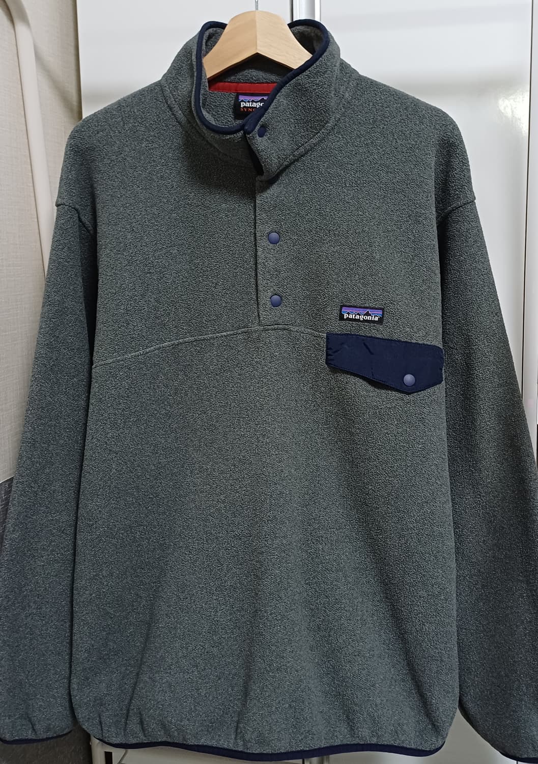 🇳🇮 파타고니아 신칠라 스냅티 - 니켈 / 네이비 블루 상품이미지1