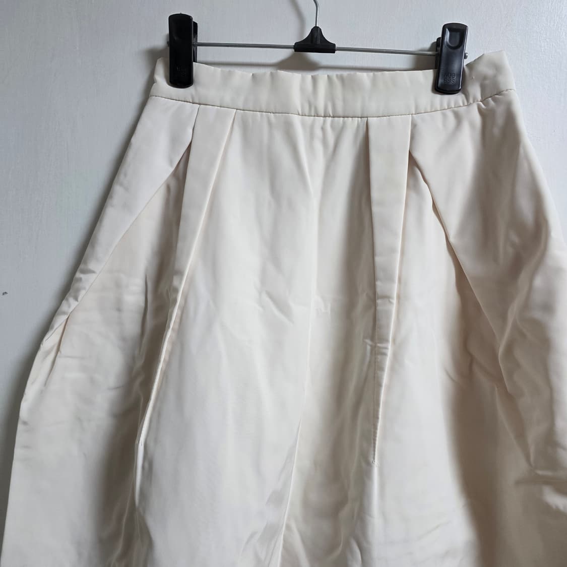 새상품) 유노이아 패딩 스커트 크림 M 상품이미지3