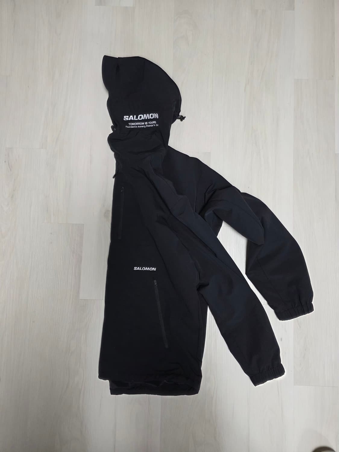 살로몬 바람막이 후디 상품이미지5