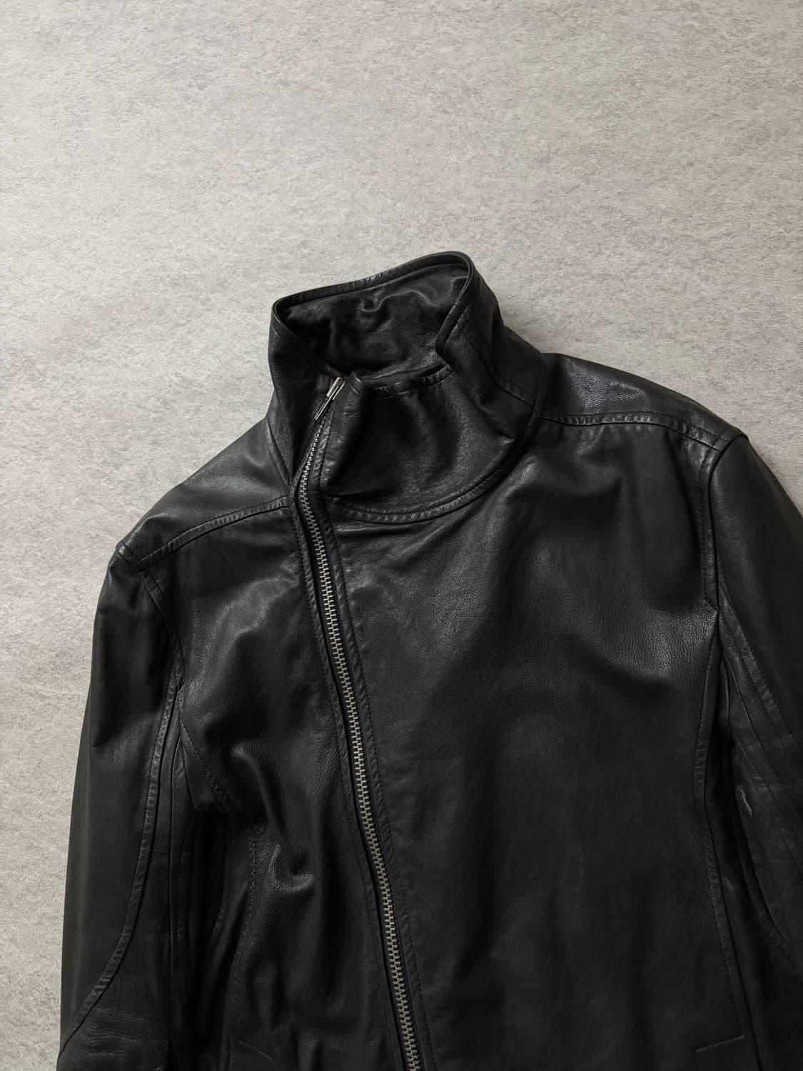 사선 램스킨 레거자켓 상품이미지3