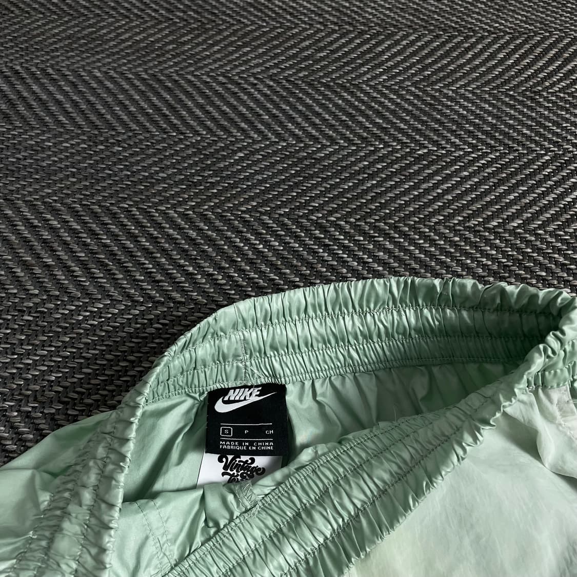 나이키 우먼스 더블 스우시 나일론 버뮤다 팬츠 o 3014 상품이미지5