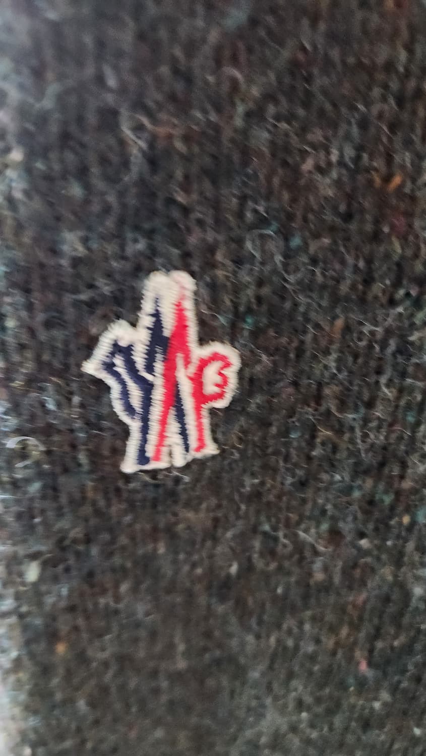 10회미만 착용 새상품급 몽클레어 모직후드 패딩~3사이즈 상품이미지4