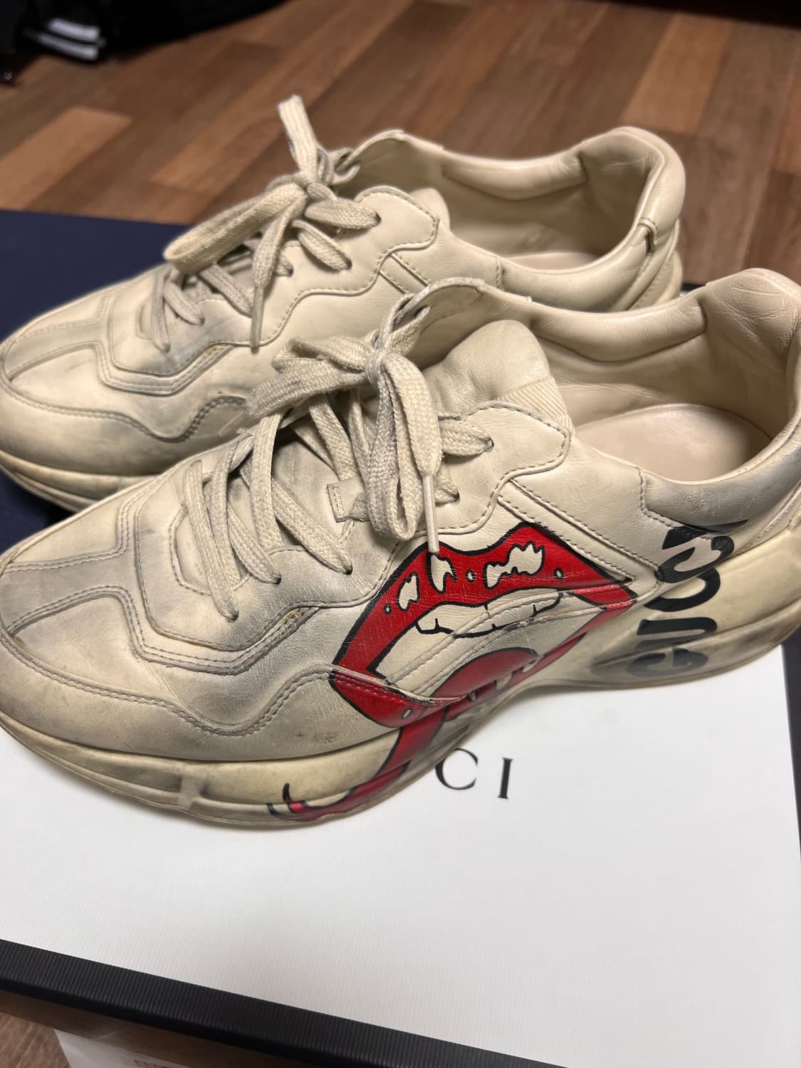 구찌 라이톤 더티 입술 7사이즈 상품이미지1