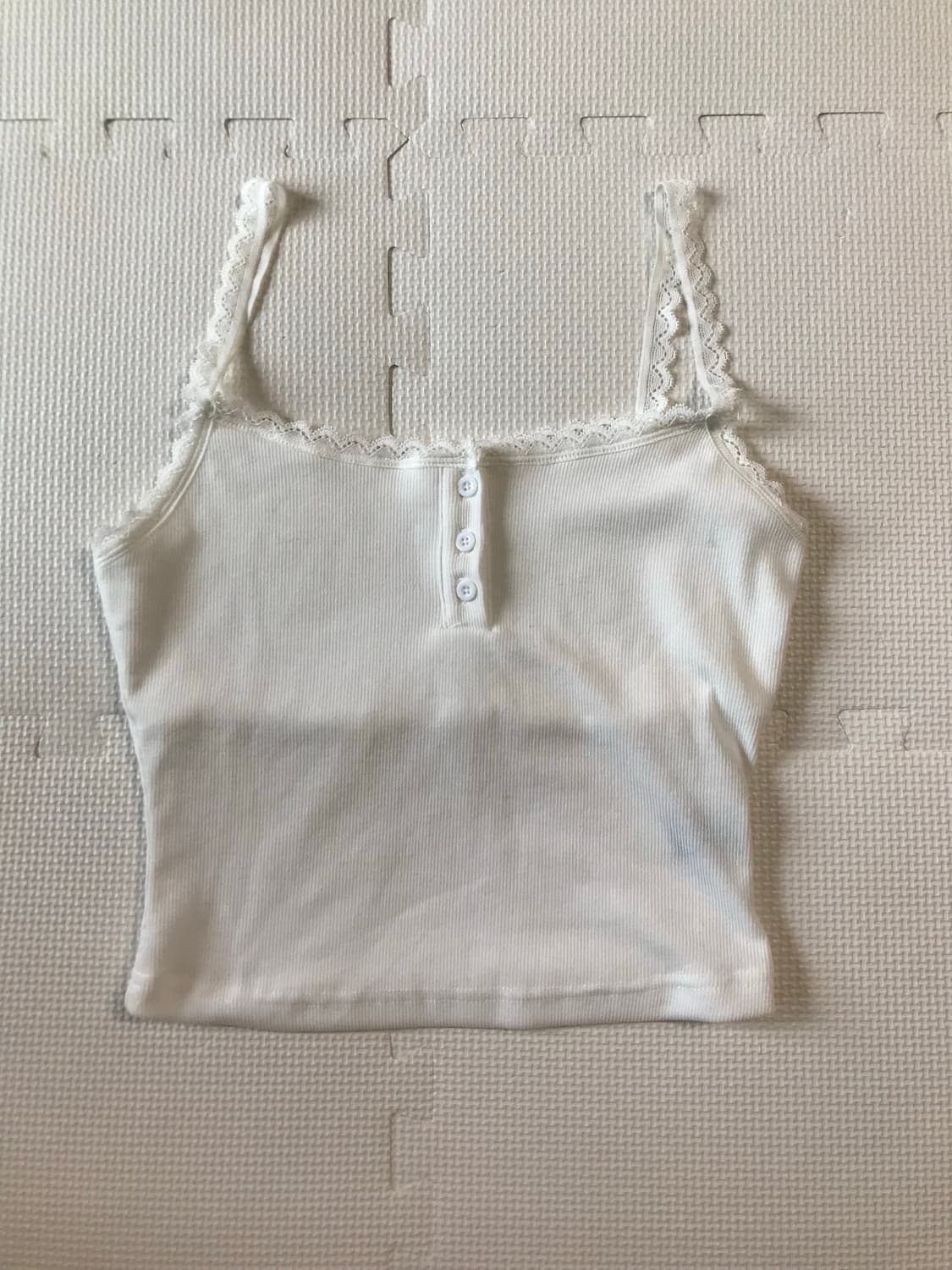 SHEIN 단추 레이스 나시티 상품이미지2