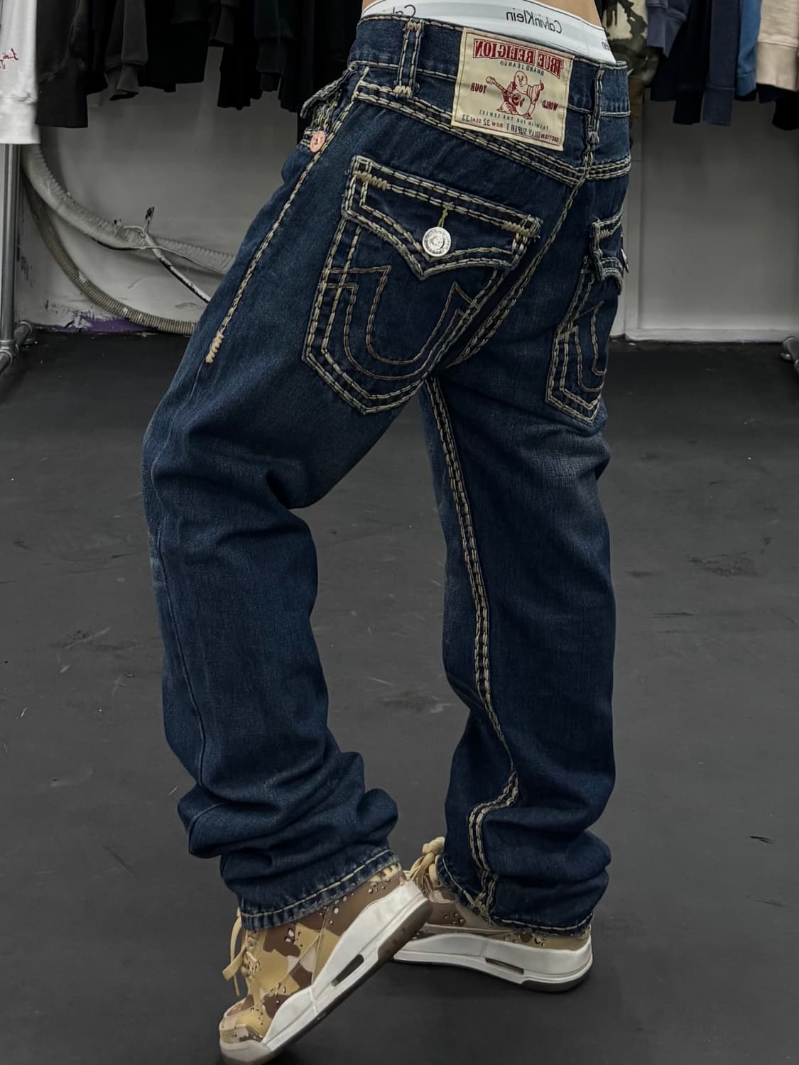 트루릴리전 슈퍼 티 데님팬츠 상품이미지1