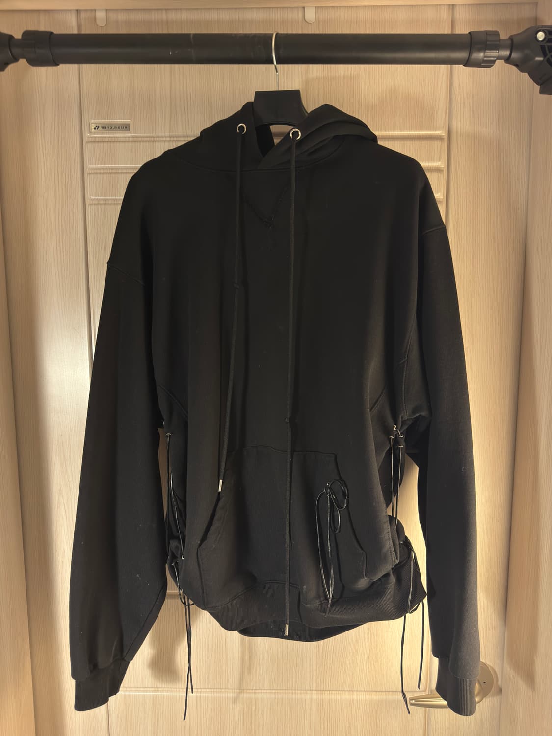 604service 아일렛 레이스업 후드티 상품이미지1