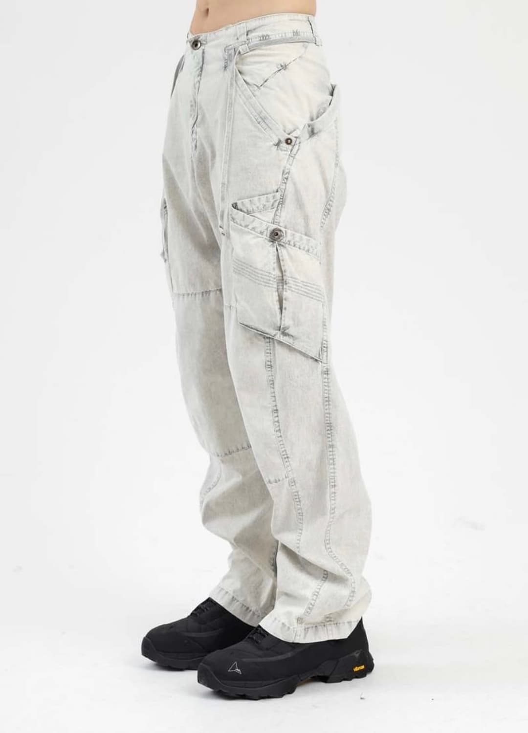 혜인서 유틸리티 팬츠 바지 화이트 가먼트 워싱 상품이미지1