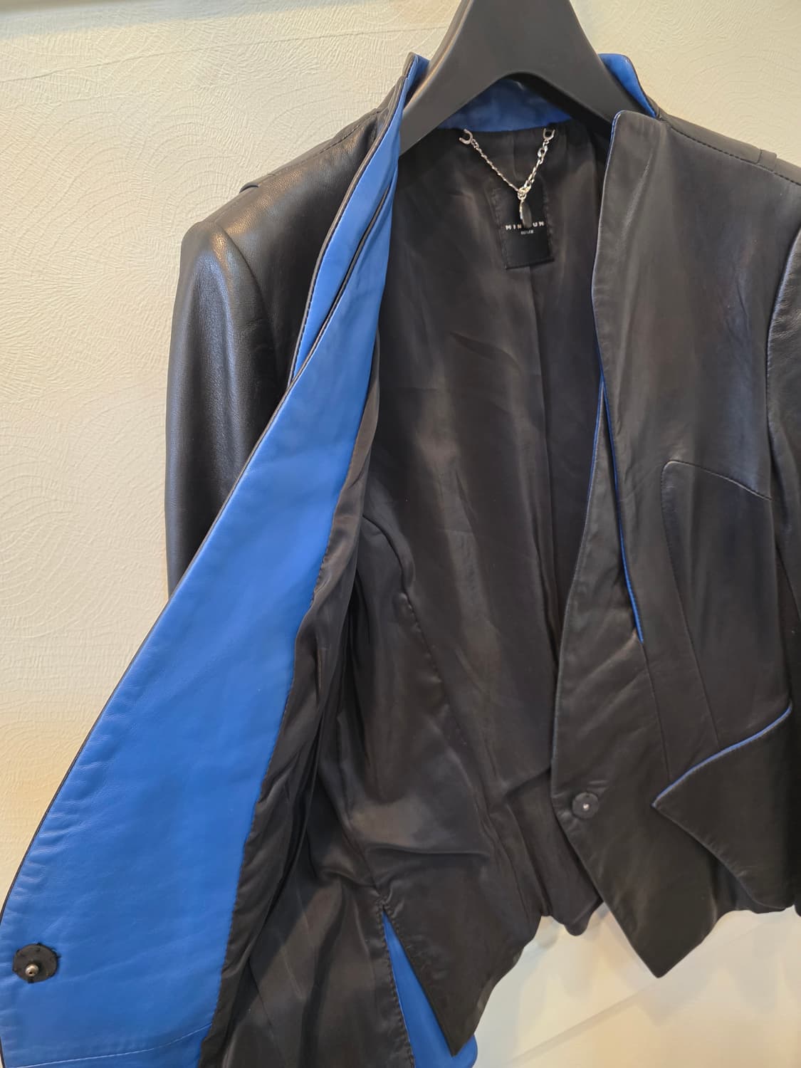 미니멈 블랙 가죽 자켓 상품이미지6