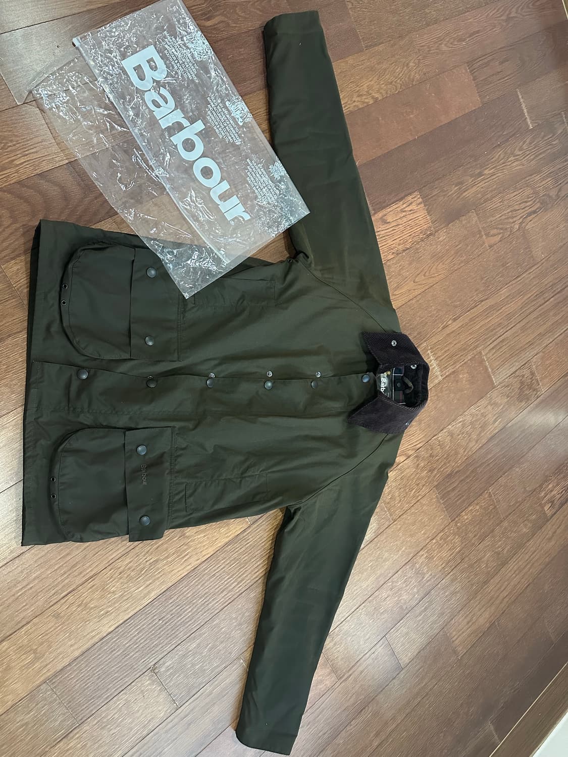 바버 뷰포트 38사이즈 올리브 상품이미지1