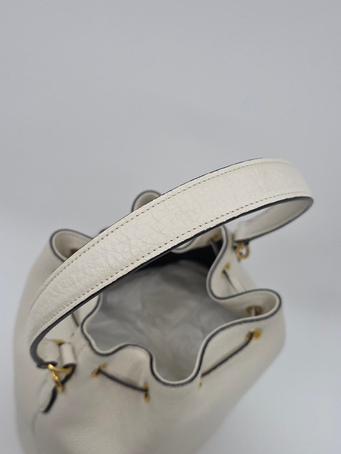 [풀박스] 프라다 비텔로 버킷백 상품이미지6